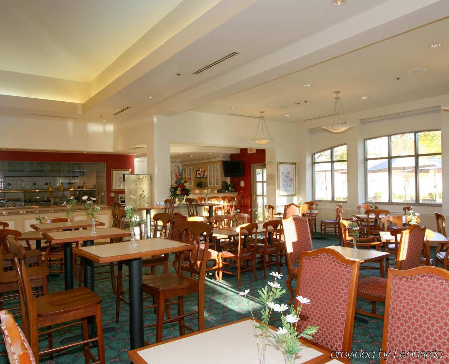 Hilton Garden Inn Palm Springs/Rancho Mirage Restaurant photo